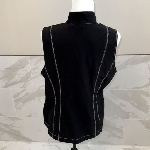 Weekends by Chico's  Size 1 (M) Black Sleeveless Full Zip Vest Unlined Jacket - Picture 3 of 6